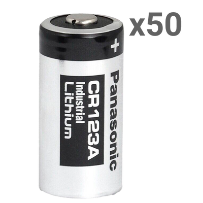 Panasonic - Pila Litio CR1123A - Pack de 50 unidades - Voltaje 3.0 V - Capacidad nominal 1550 mAh - Compatible con productos del catálogo