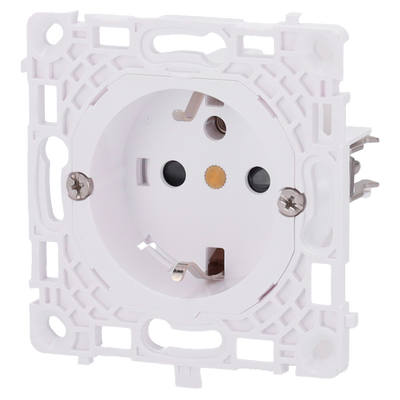 Presa tipo F - Alimentazione 250 V AC 50/60 Hz - Fino a 3.6 kW (carico resistivo a 250 V) - Protezione da polvere e spruzzi - Protezione contro l'inserimento di oggetti - Nessun telecomando