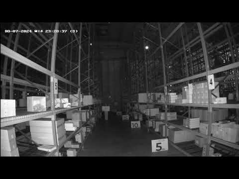 FENIVA | Hikvision - Telecamera bullet 4 in 1 (CVI/TVI/AHD/analogico) da 2 Mpx con ottica fissa - Serie: HiWatch, Materiale: Metallo